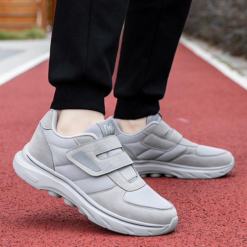 2025新款跨境四季特宽健步鞋糖足鞋魔术贴鞋老人鞋软底加宽爸妈鞋