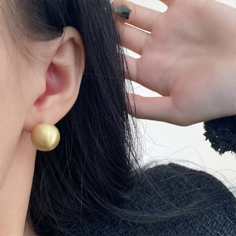 Simple Style Round Copper Plating Ear Studs 1 Pair
