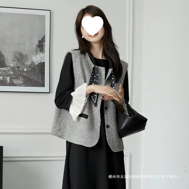 跨境重小香风丝巾马甲女5秋季大胖MM新无袖圆领叠穿背心衣单马甲|undefined