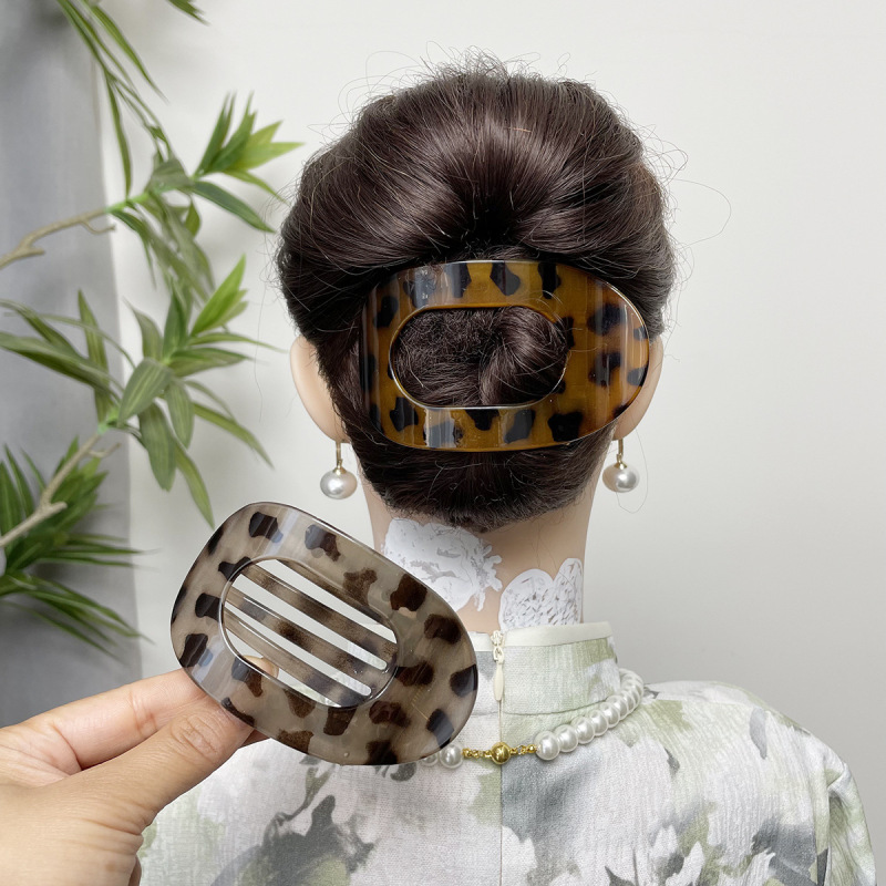 女性の後頭部用のレトロなべっ甲色の外国貿易ヘアピン、髪の量が少ない女性向けの高級シャーククリップ、ハーフタイヘアヘッドウェア|undefined