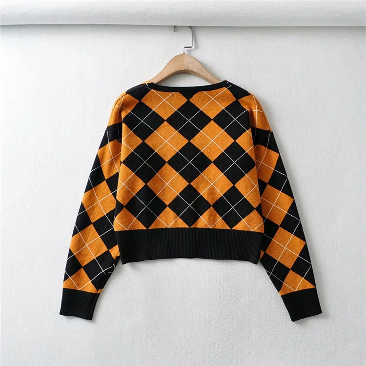 Cardigan Details