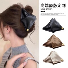 韩系气质缎面三角发夹女后脑勺盘发抓夹精致鲨鱼夹子百搭发卡发饰