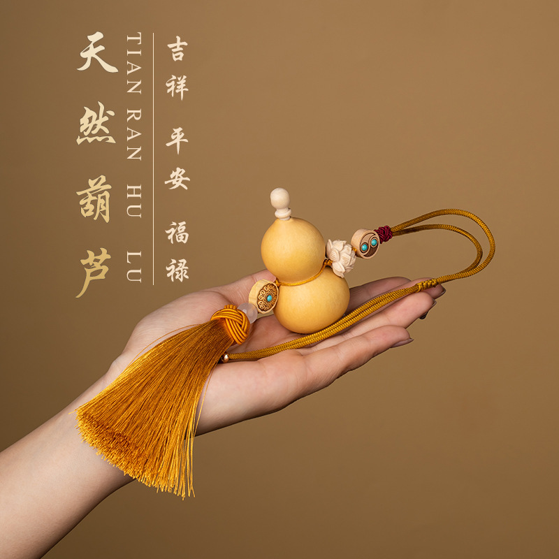 Natural gourd pendant door to door door door to living room bedroom entrance golden tassel Lotus ornaments