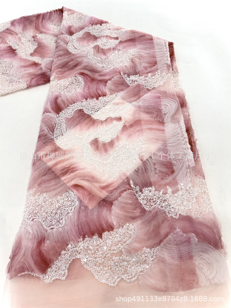 Nueva tela de bordado de tinta de onda tridimensional, vestido de boda, tela de tubo de perlas, ropa de noche de lujo ligera europea y americana image 9