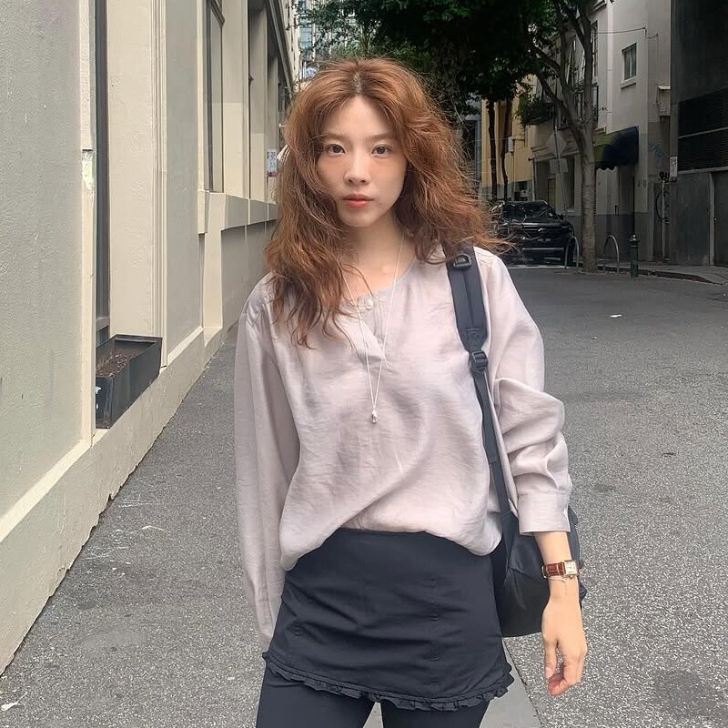 South Korea Ins Blogger Designer Simple Gentle Elegant Round Neck Tencel Long Sleeve Shirt Top for Women