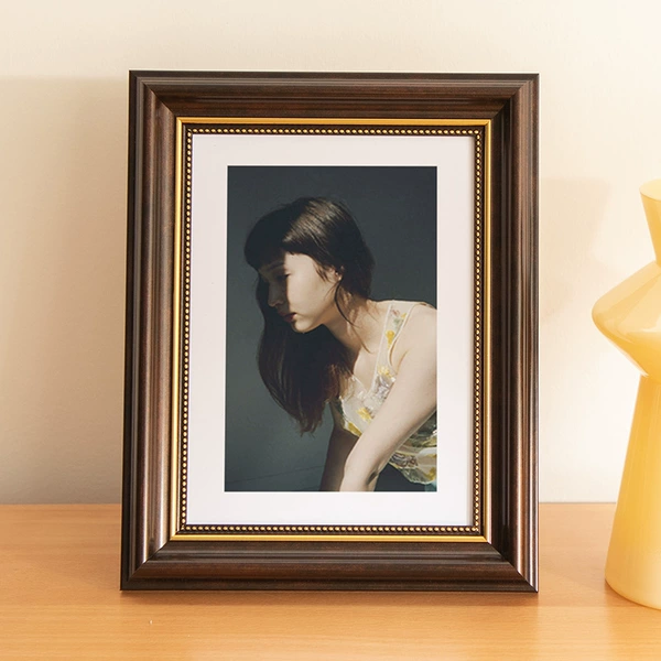 Retro Brown