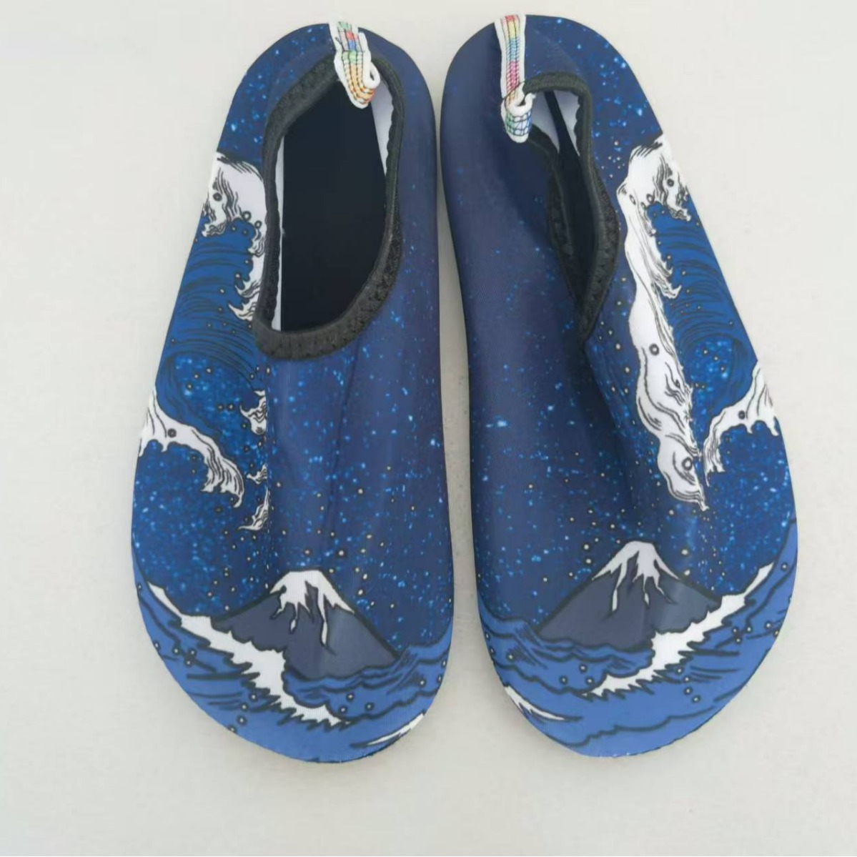 Women's barefoot soft shoes diving shoes non-slip treadmill shoes beach socks trail shoes swimming shoes quick-drying lightweight diving shoes