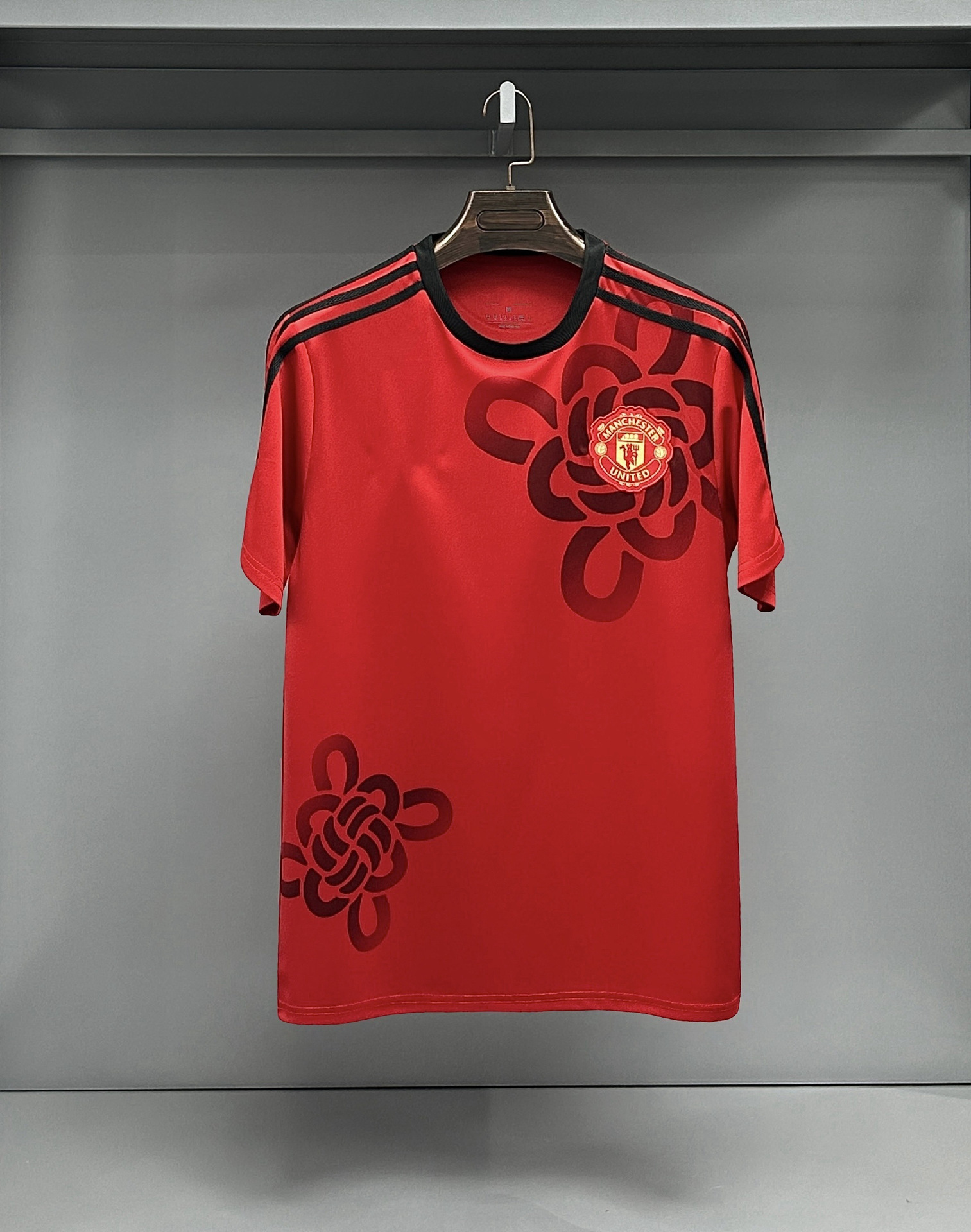 26 - 27 edición especial del año del caballo del Manchester United