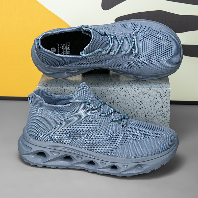 Wide-Footed Large-Size Men's Shoes Hiking Shoes 2025 Sports Fly-Knit Mesh Shoes Breathable Lightweight Soft-Soled Travel Walking Shoes for Men