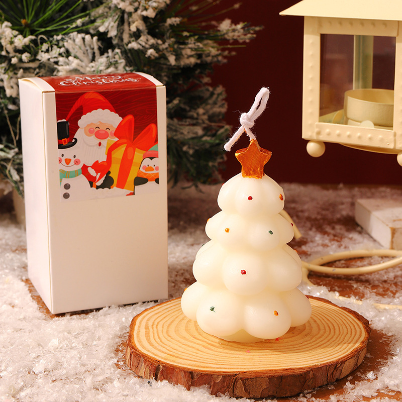 クリスマスのお土産クリスマスツリーの形の幾何学的なアロマキャンドルcandleクリスマスの雰囲気装飾品卸売り|undefined