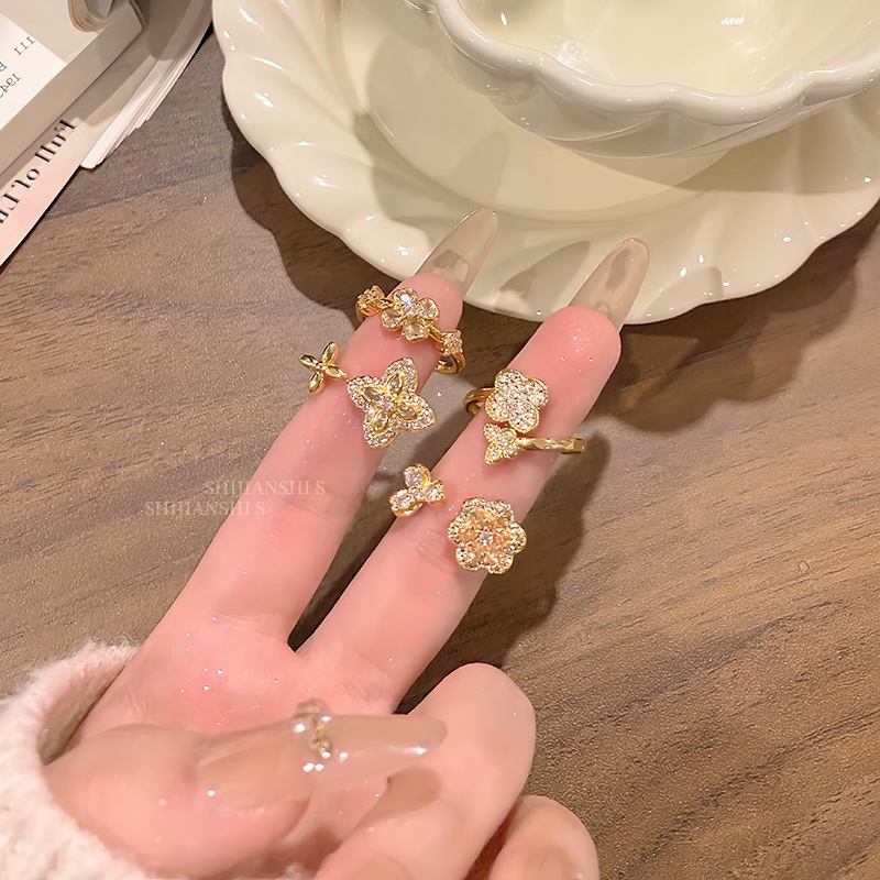 "Jin Hua" Is a Delicate and Sweet Double-Layered Petal Ring for Intellectual Women, a Niche Private Collection Item with an Elegant and Graceful Vibe, Suitable for the Index Finger