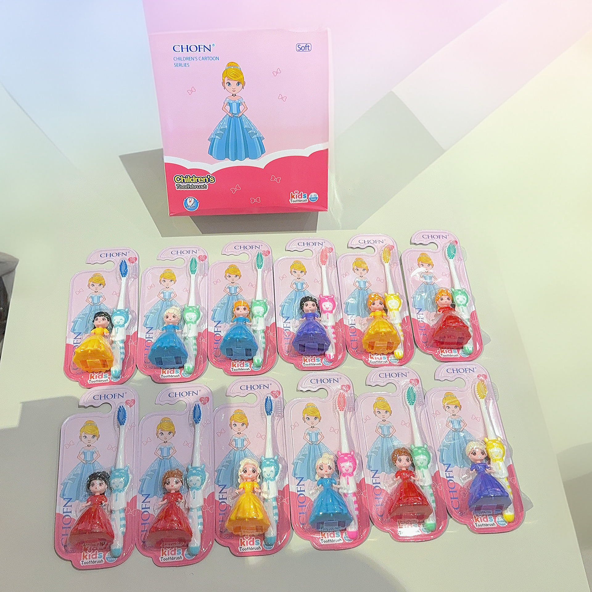 おもちゃの子供用歯ブラシ12本入りボックス、輸出用、屋台、2元店、歯ブラシ柔らか毛、卸売メーカー