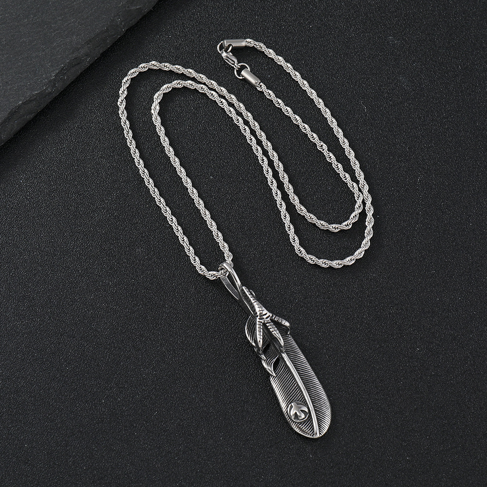Titanium Pendant Necklace For Men Elephant Teeth Feather Design_voghion.com