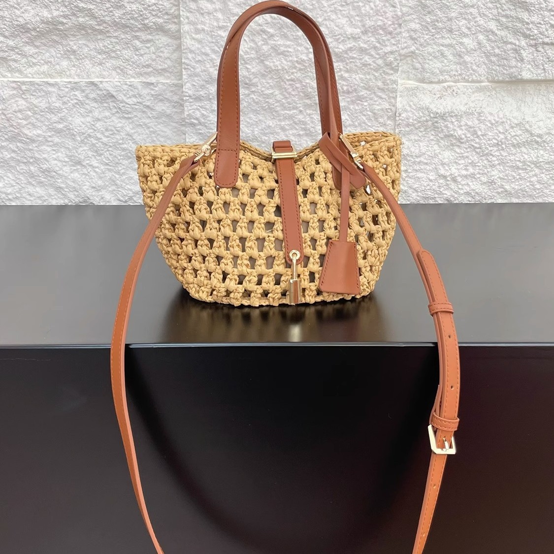 度假风网红爆款现货批发拉菲草编织包时尚女包大容量通勤包沙滩包