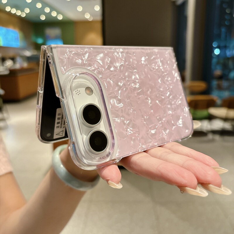 Suitable for Apple Duo foldable phone, this luxurious and stylish iPhone DUO case features a shell-like texture, provides drop protection, and offers a minimalist design