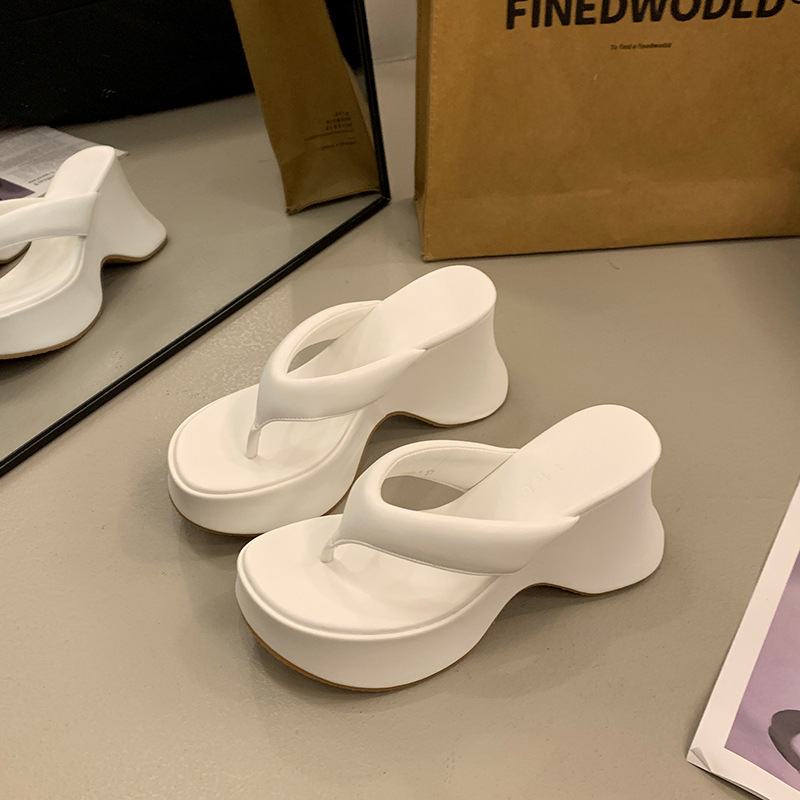 Chanclas pequeñas sandalias de tacón de cuña para mujer, bizcocho de verano, zapatillas de playa casuales de tacón alto de suela gruesa