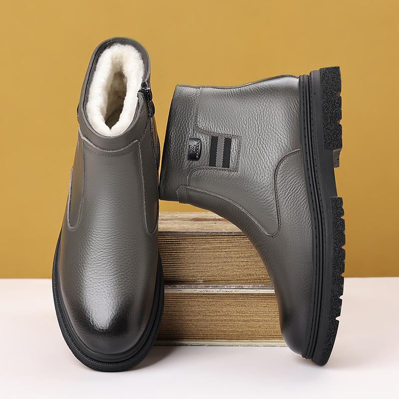 Piel de vaca de primera capa invierno nuevos zapatos de algodón para hombres botas cálidas de lana alta cuero más terciopelo zapatos casuales para hombres