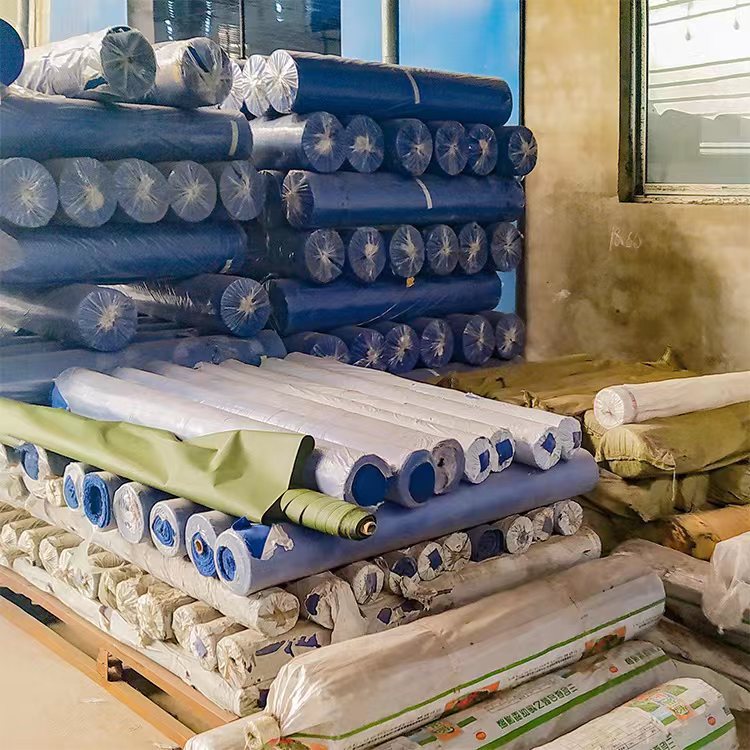 厂家供应 PVC刀刮布 加厚防水防晒篷布 遮阳PE布