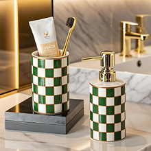 �p�ݾƵ���Һ���մ���Һƿ��ˢͲ�l���g��Ʒ2���׼�����Һ���bƿ