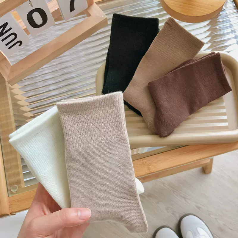 袜子女新款涤纶袜中长筒秋冬季吸汗透气保暖女士纯色堆袜潮袜批发