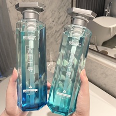 ミントの氷爽シャンプーは油をコントロールして、ふわふわしていて、かゆみを止めます。