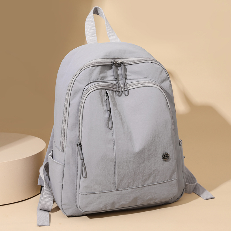 Backpack for Women, New Style, Casual, Fashionable, Simple, Nylon Fabric, Lightweight, Versatile Backpack, Large Capacity, Lightweight Travel Backpack