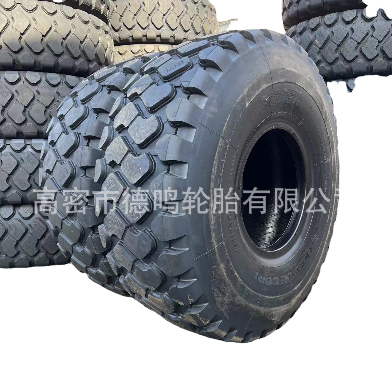 Productos auténticos del neumático del cargador del neumático radial mecánico todo-acero 23.5R25 29.5R25 del neumático tres paquetes