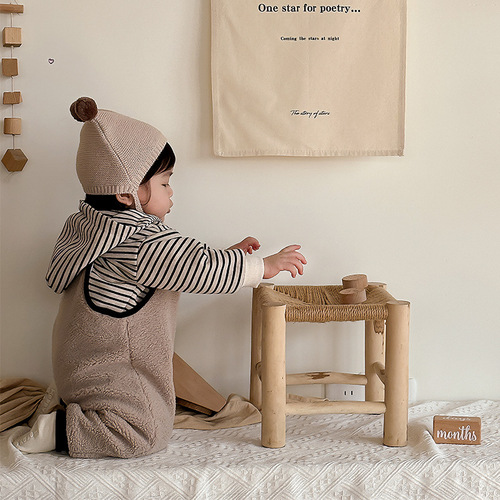 Baby jumpsuit, baby suit, winter clothing, fleece hooded sweatshirt, thick furry overalls, versatile warm trousers