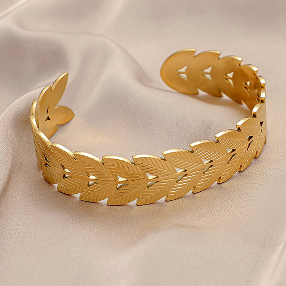12g Weight Bangle Classification 1 Piece Quantity Daily Occasion Stainless Steel Material Geometric, Eye Pattern Unisex Gender Plating Design Simple Style Style Geometric Eye Stainless Steel Simple Style Bangle 35