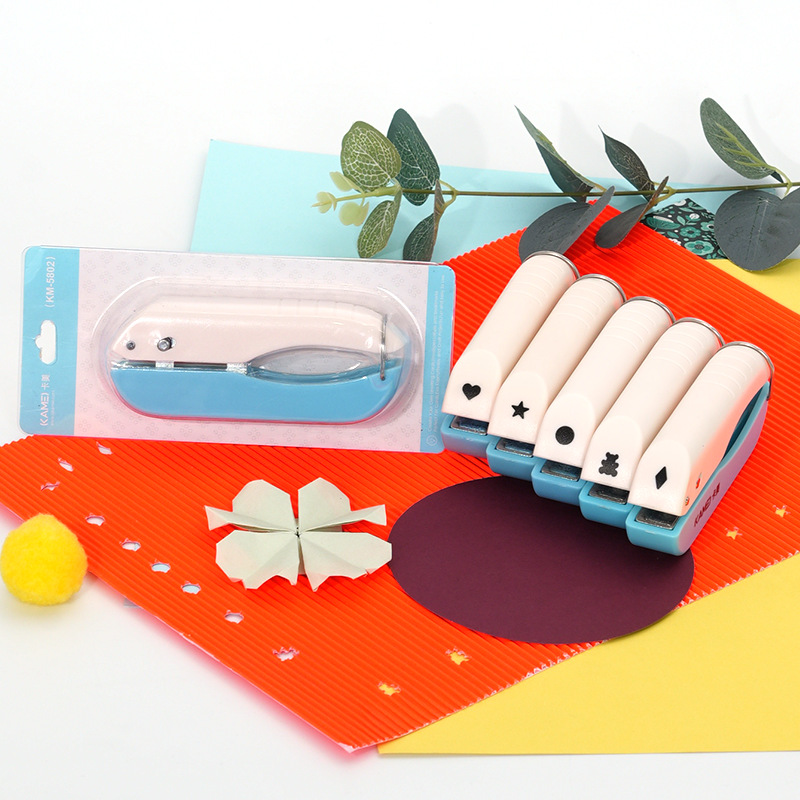 卡美批发实用手工打孔钳 迷你打孔器小圆 省力便携折叠圆形压花器