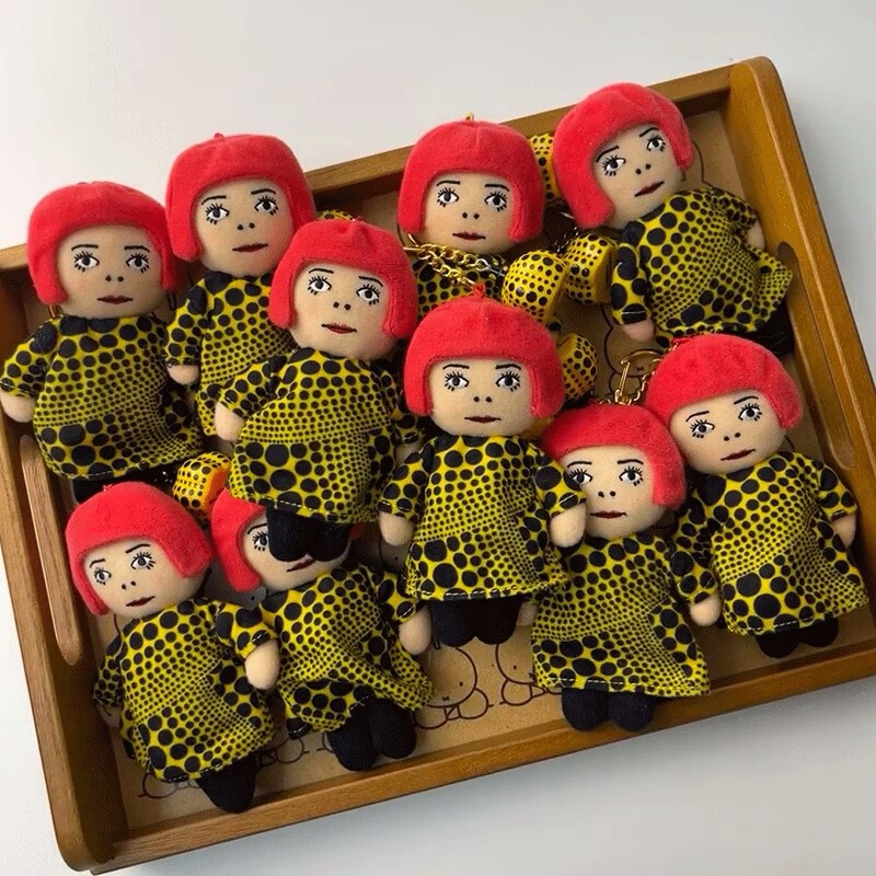 Japanese KUSAMA yyoi KUSAMA human-shaped polka dot keychain bag hanging plush toy pendant Japanese KUSAMA yyoi KUSAMA human-shaped polka dot keychain bag hanging plush toy pendant