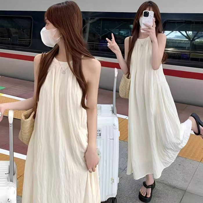 フレンチホルターネックドレス妖精夏ルーズでスリムな新しいノースリーブ甘い気質海辺の休暇ロングスカート|undefined