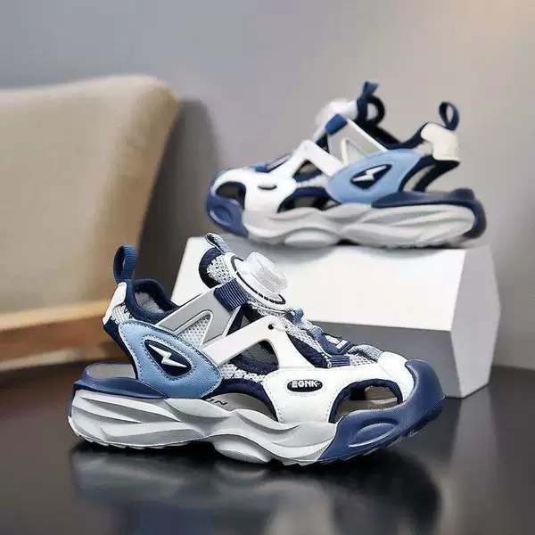 Blue breathable comfortable footwear