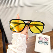2025新款时尚跨境复古ins太阳眼镜T字双梁彩色太阳镜方形潮流墨镜