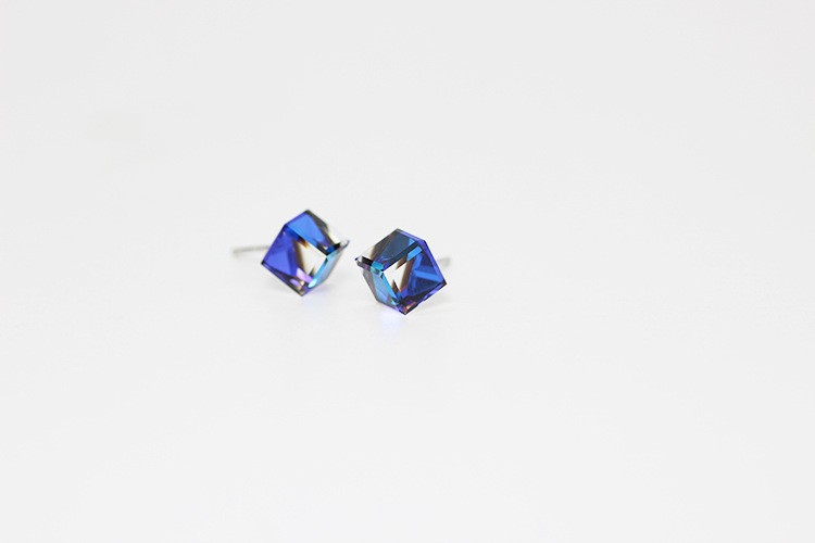 Simple Style Geometric Sterling Silver Gem Ear Studs 1 Pair display picture 1