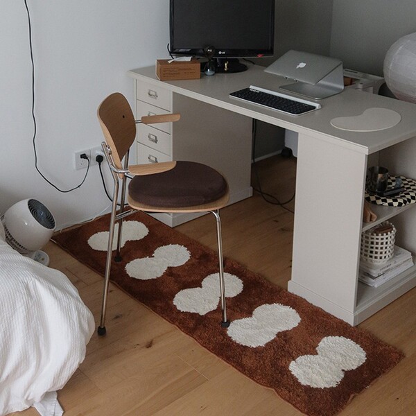 Modern creative non-slip carpet for living room for bed for home use