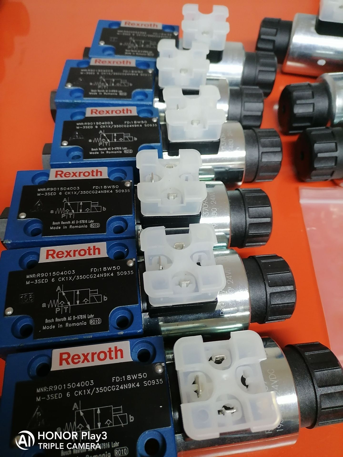 德国力士乐4WE6J70/HG24N9K4/B10 现货供应