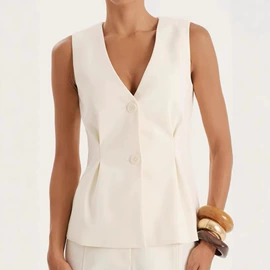 连衣裙;毛衣;时尚休闲套装