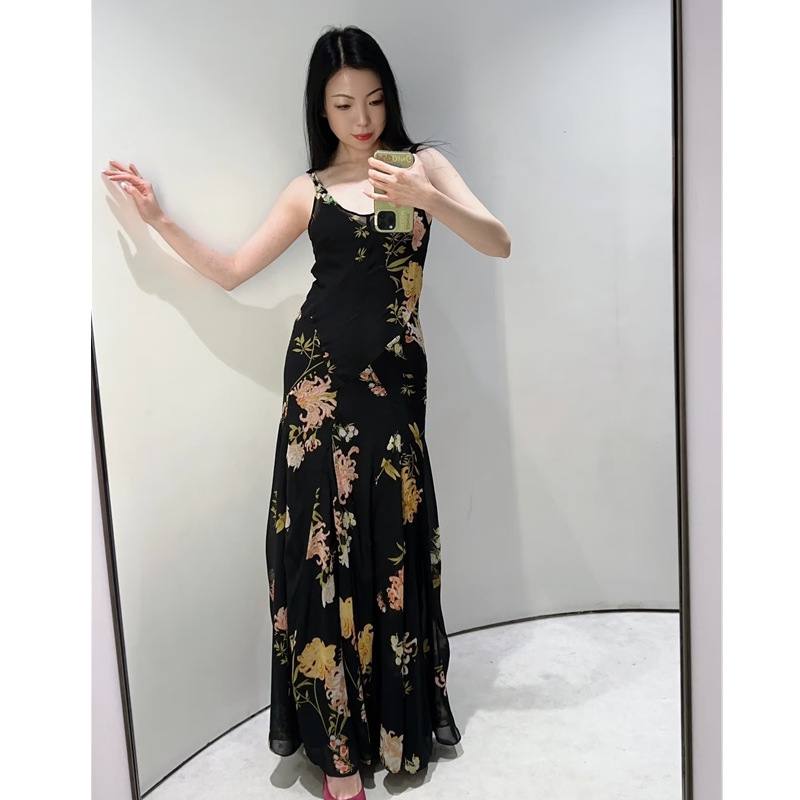ZA卸売り対外貿易婦人服2025ファッション優雅気質花vネック長型迷笛ワンピース2718100|undefined