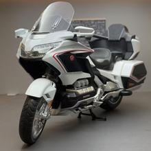 黑曼巴合金车模1比11本田2021金翼GL800摩托车滑行玩具车音效模型