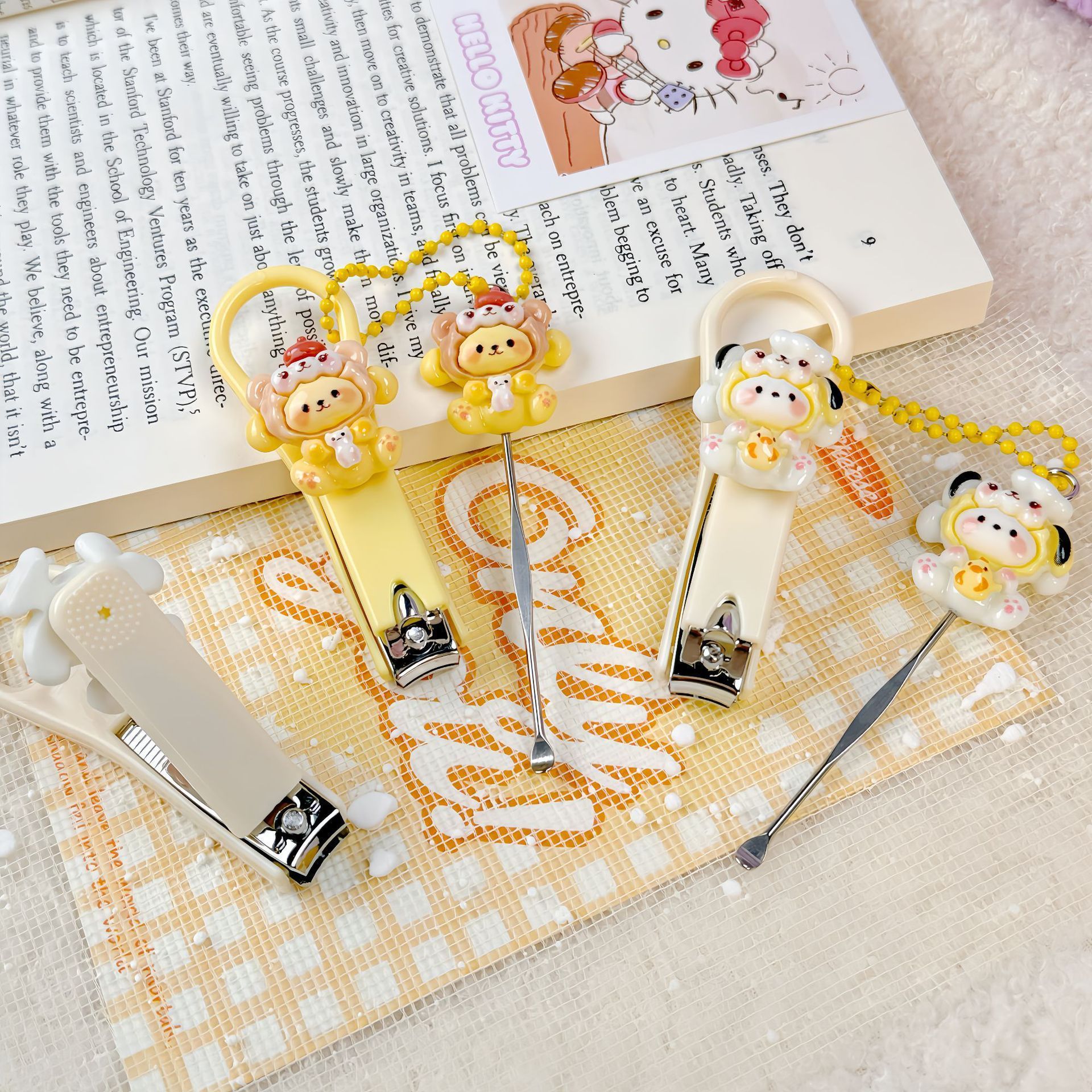New Cute Cartoon Nail Clippers Convenient Student Home Stainless Steel Portable Creative Nail Clippers Universal Set