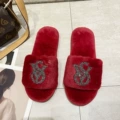 Wine red [one word VVS]]