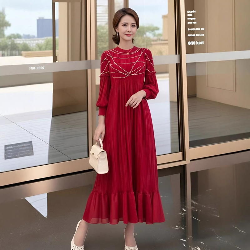 Dress for Banquets and Parties, Loose and Elegant, Stylish and Fashionable, Mom-Style Dress That Covers the Body and Makes You Look Slimmer, Trendy Long Dress