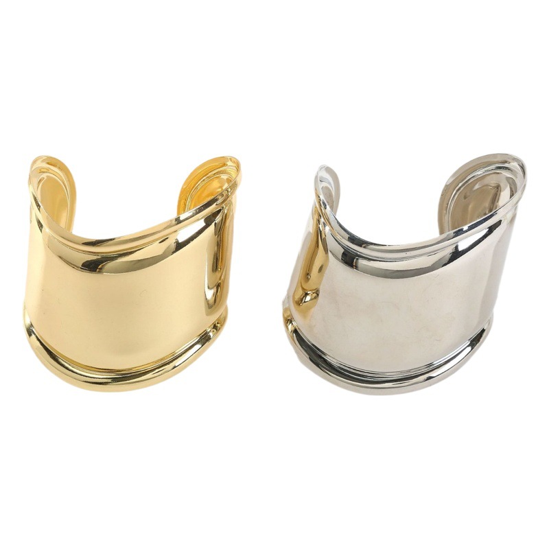 Pulsera ancha tridimensional exagerada irregular retro para las mujeres Pulsera corrugada de metal opuesta geométrica de personalidad europea y americana transfronteriza