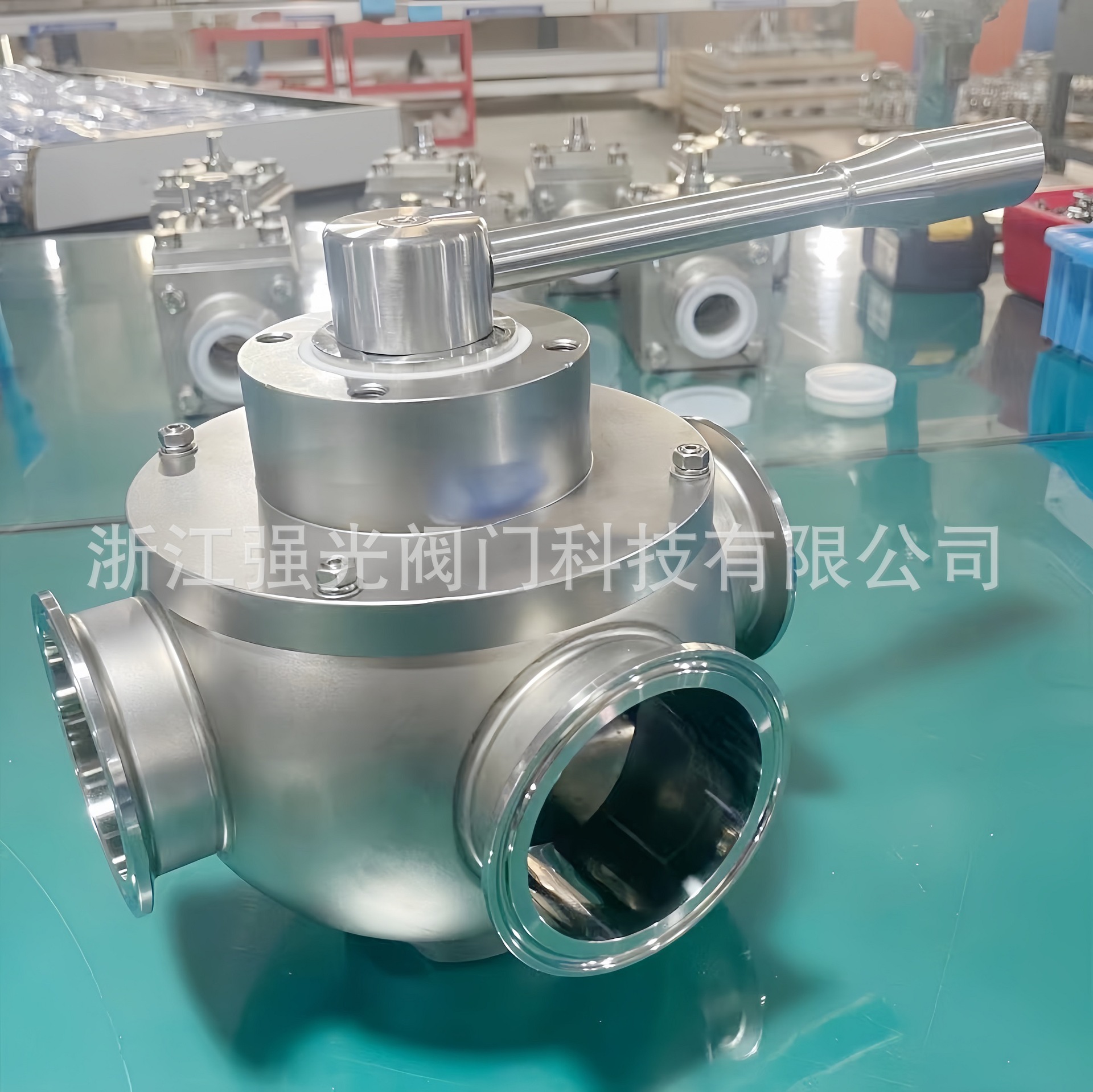 卫生级食品级不锈钢。手动气动，直通三通，快装，偏心半球阀