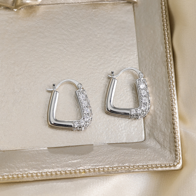 Annie Benny pendientes franceses en forma de U oro real galvanizado geometría de herradura de caballo nicho de diseño simple de orejas de viaje