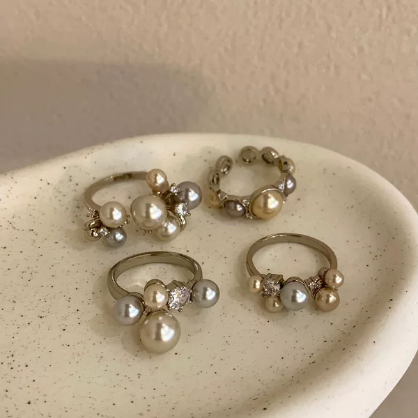 French-Style High-End Champagne Mousse Pearl Gold Ring, Elegant and Luxurious Stackable Ring with Diamonds for Women