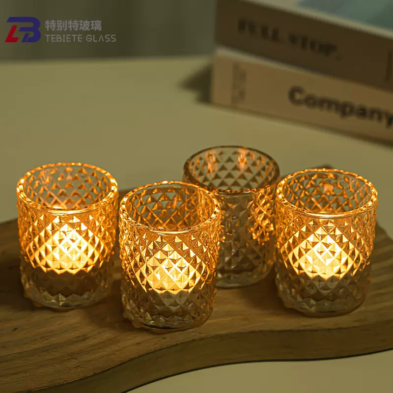 厂家批发浮雕透明玻璃蜡烛杯小号烛台杯家用复古氛围感香薰杯空杯