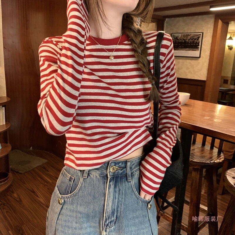 Korean-Style Youthful Striped Short Top for Women, Slim Fit Sweet and Spicy American-Style Long-Sleeve Base Shirt for Spring and Autumn