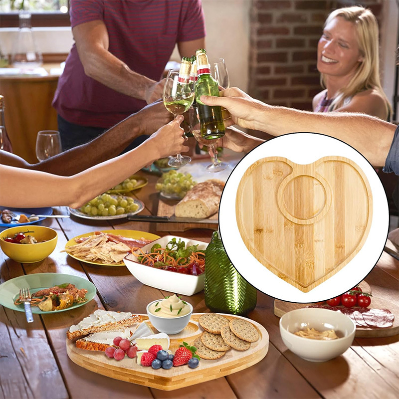 Bandeja de madera en forma de corazón Fiesta Aperitivos de fiesta Bandeja de frutas Aperitivos Bandeja de bambú y madera de forma especial creativa Bandeja de queso